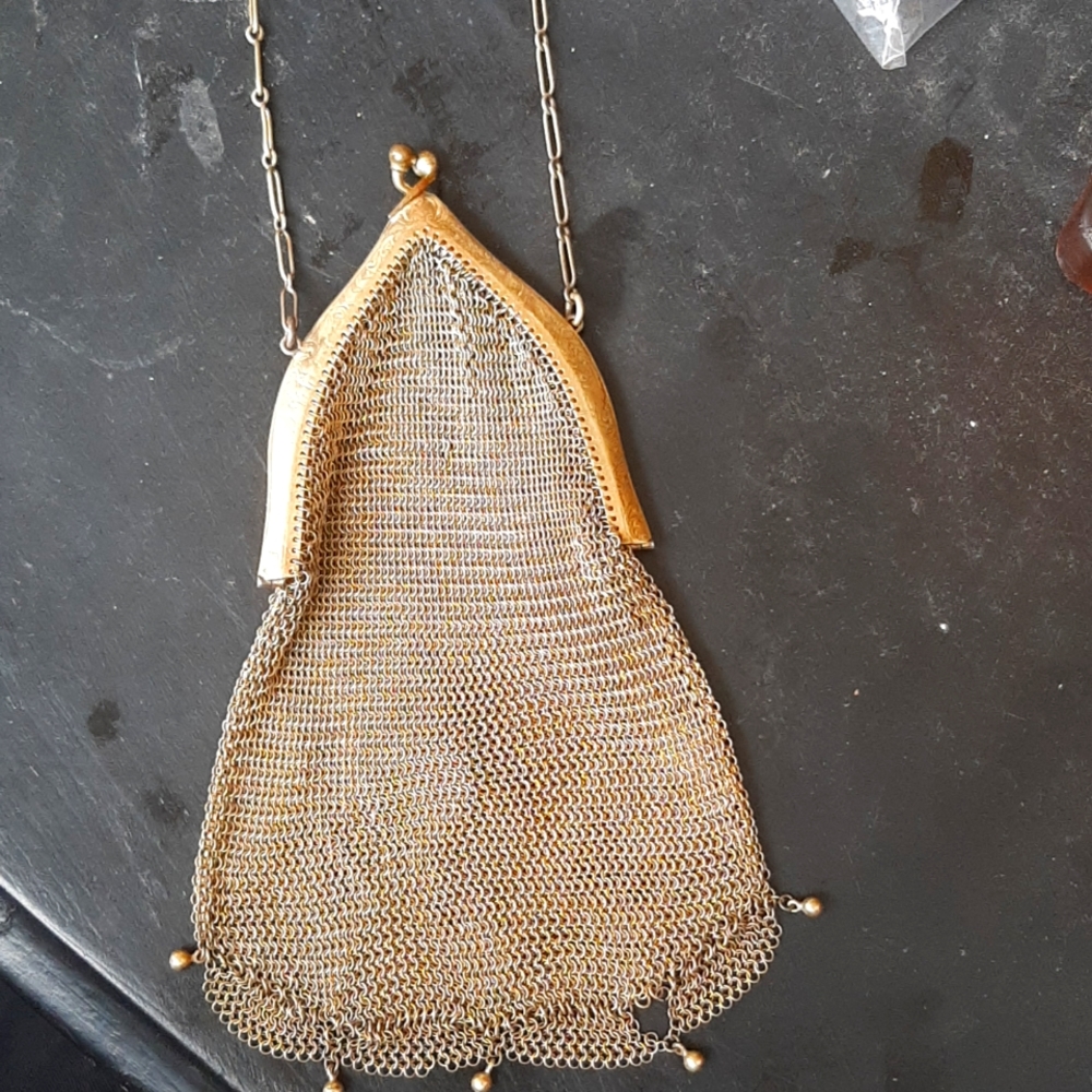 Antique metal mesh hand bag